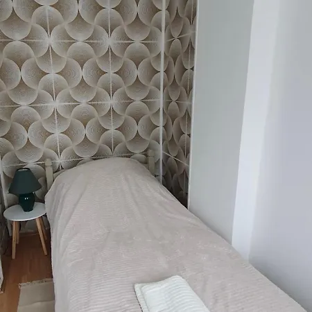 Leander Nyaralo Holiday home Balatonfenyves