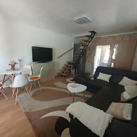 Casa de Férias Leander Balatonfenyves