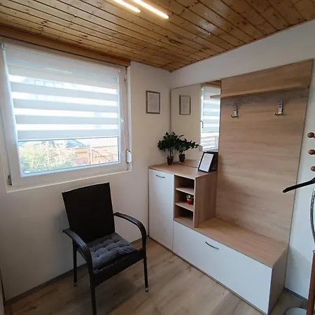 Holiday home Leander Nyaralo Balatonfenyves