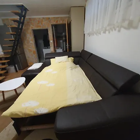 Holiday home Leander Nyaralo Balatonfenyves