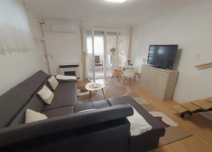 Leander Nyaralo Prázdninový dům *